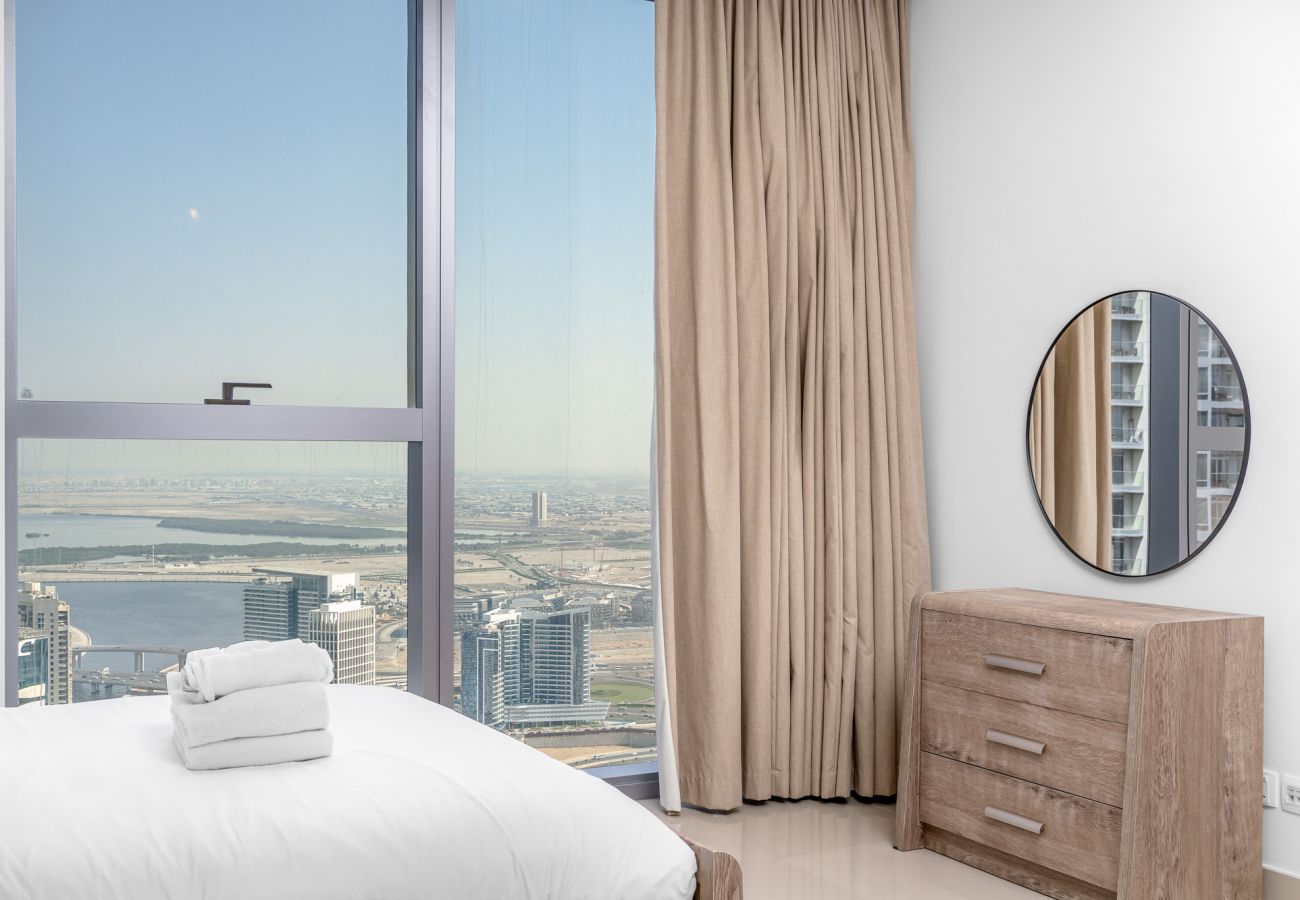 Apartment in Dubai - Boulevard Point | 1 Bedroom